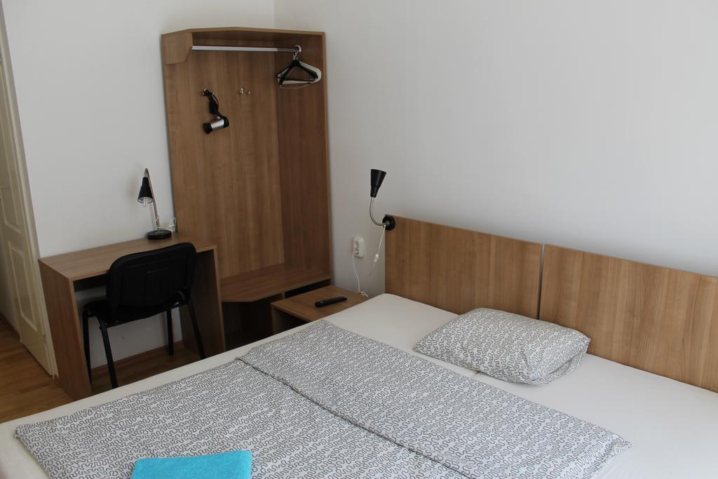 Capital Guesthouse בודפשט מראה חיצוני תמונה
