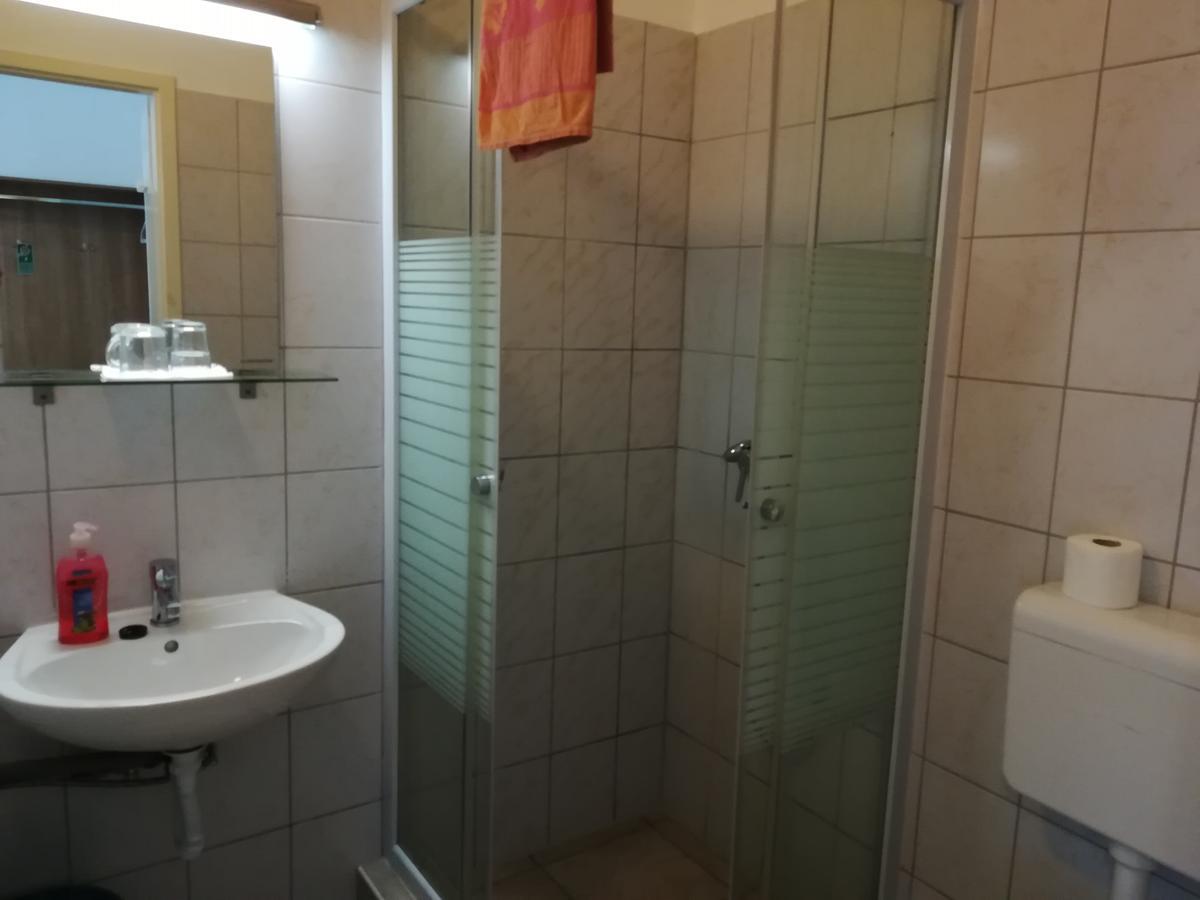 Capital Guesthouse בודפשט מראה חיצוני תמונה